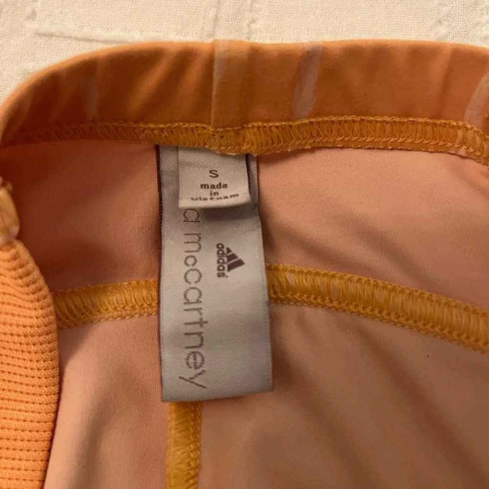 Adidas × Stella Mccartney Orange & Cream Cropped Leggings Woman’s Size Small - Picture 5 of 9